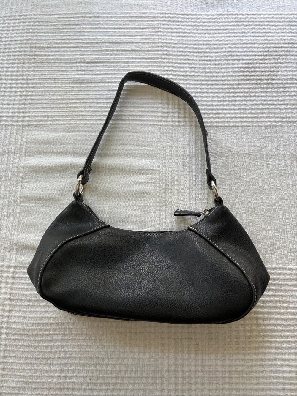Tommy Hilfiger Black Leather Shoulder Bag